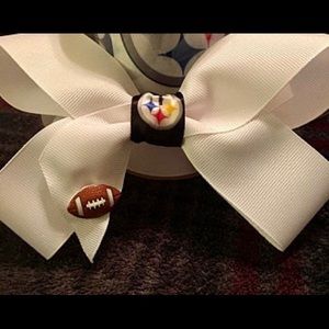 Pittsburgh Steelers Hair Bow by Bellissimo Bows 🏈